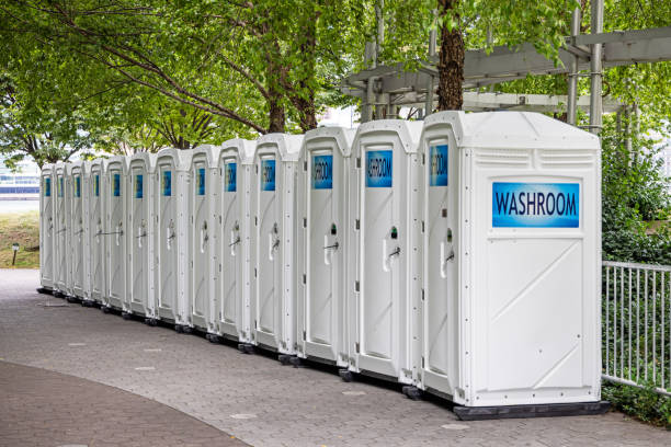 Best Construction site porta potty rental  in Oberlin, OH
